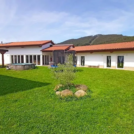 Txokoetxe Inn *